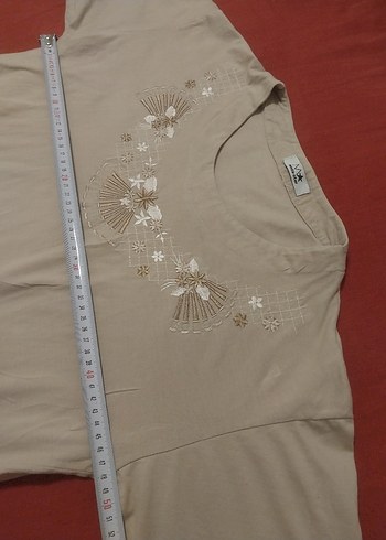 Nakışlı, kısa kollu, bej kadın bluz - Görsel 4