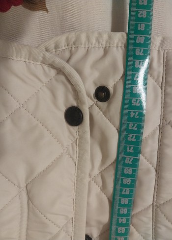 Düğmeli Beyaz Midi Kadın Ceket - Görsel 7