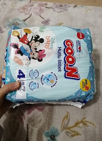 4 Beden: 7-18 kg Beden Goon marka 4 numara bebek bezi