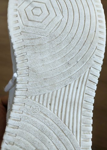 Beyaz Dolgu Topuklu Bağcıklı Spor Ayakkabı - Görsel 5