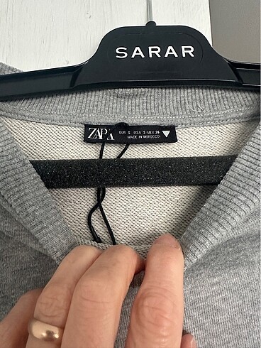 s Beden Zara kız baskılı sweatshirt