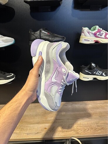 Nike kadın ayakkabı