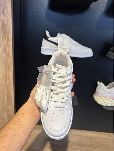Nike Nike kadın ayakkabı