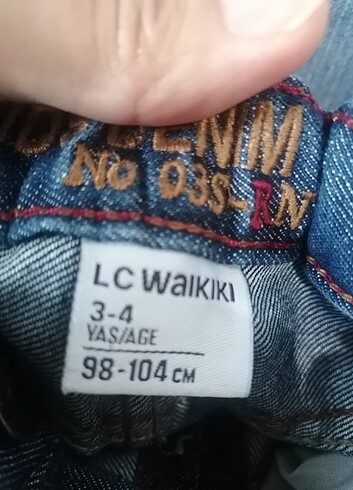 LC Waikiki Çokaz giyilmiş 