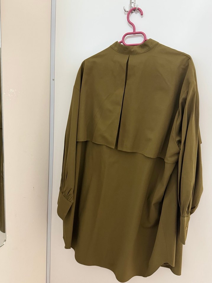 Düğmeli Haki Kadın Midi Gömlek
Heqa - Görsel 4