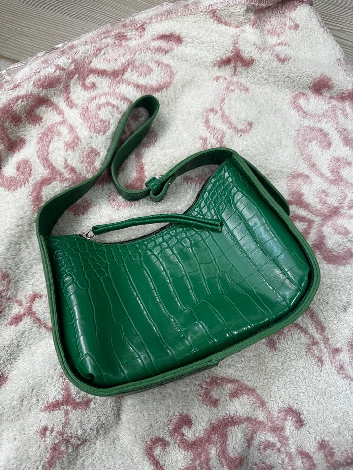 Parlak Yeşil Yılan Desenli Deri Kadın Çanta - Görsel 2
