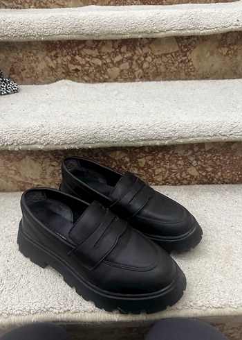 Siyah  Detaylı Platform Topuklu Kadın Loafer - Görsel 2