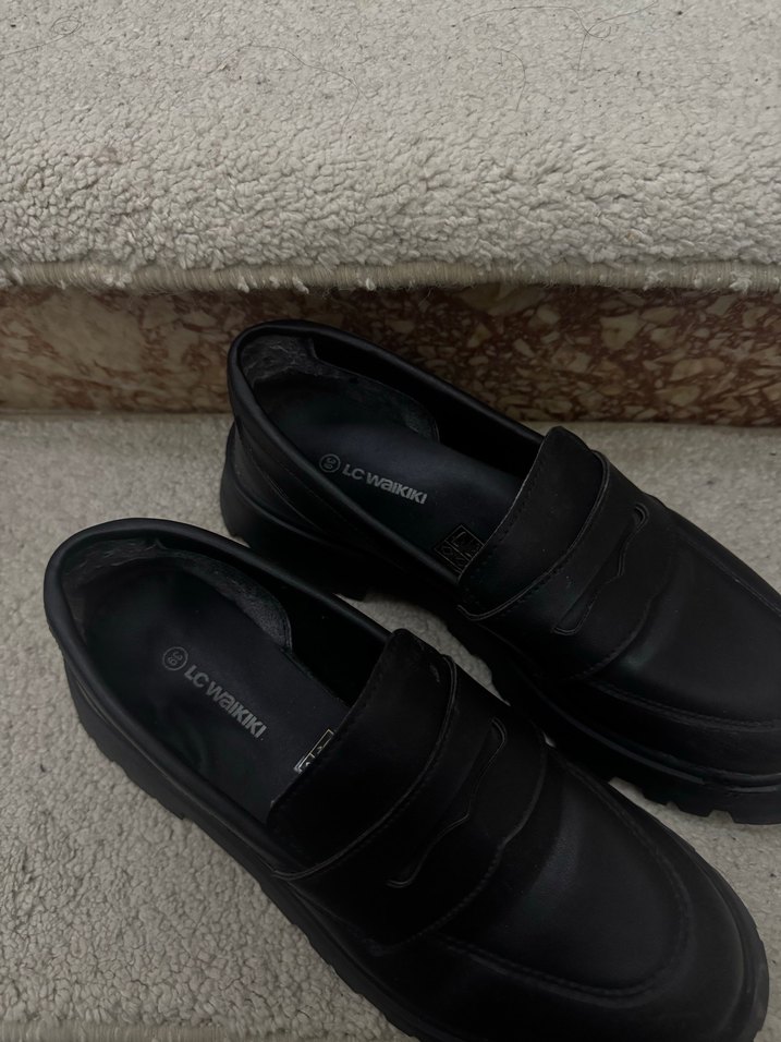 Siyah  Detaylı Platform Topuklu Kadın Loafer - Görsel 3