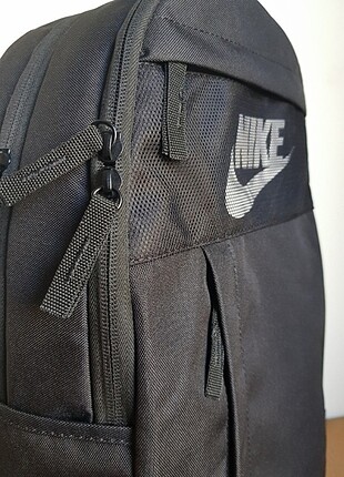  Beden siyah Renk Nike sırt çantası unisex sıfır etiketli 