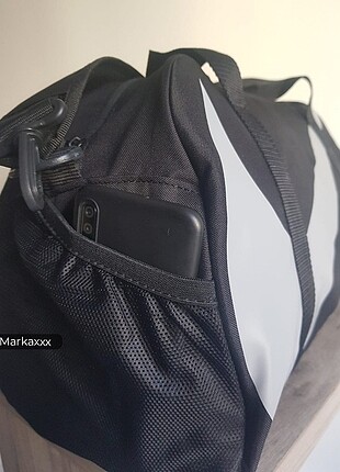  Beden siyah Renk Nike spor çantası unisex sıfır etiketli 
