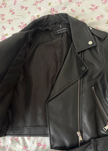 Stradivarius Kadın Siyah Deri Biker Ceket - Görsel 3