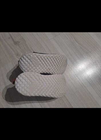 27 Beden Nike çocuk spor ayakkabı