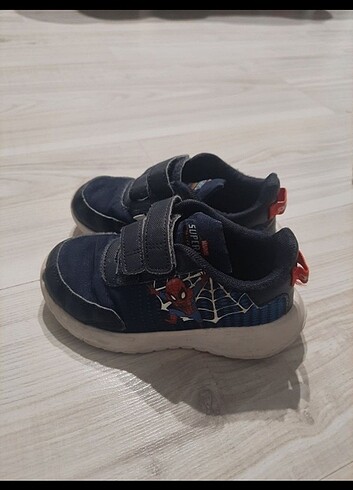 26 Beden Adidas marvel çocuk