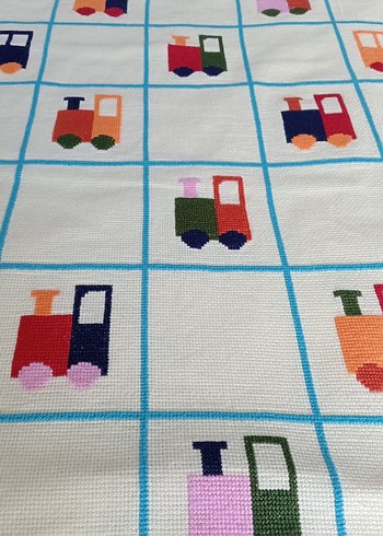 Nakışlı Çok Renkli Çocuk Battaniyesi - Görsel 2