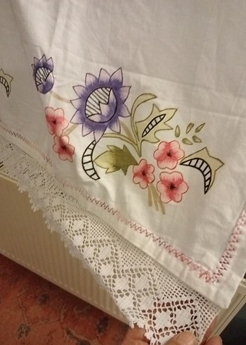 Nakışlı Beyaz Masa Örtüsü - Görsel 7