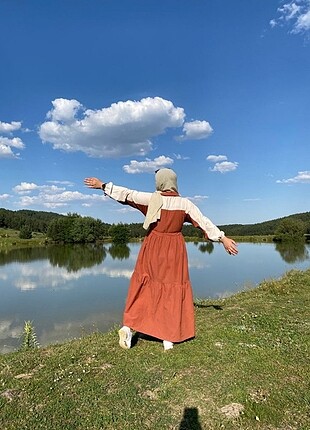 Elbise