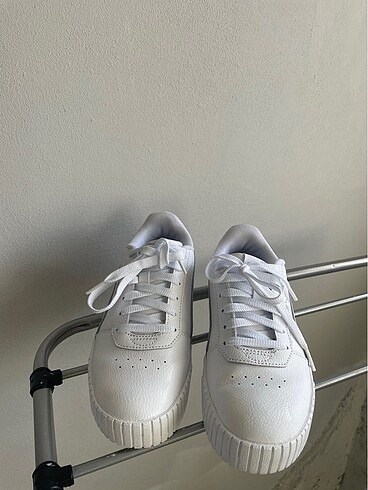 36 Beden beyaz Renk Puma spor ayakkabı