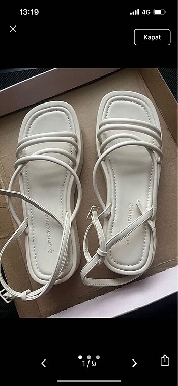 Stradivarius kadın bantlı sandalet