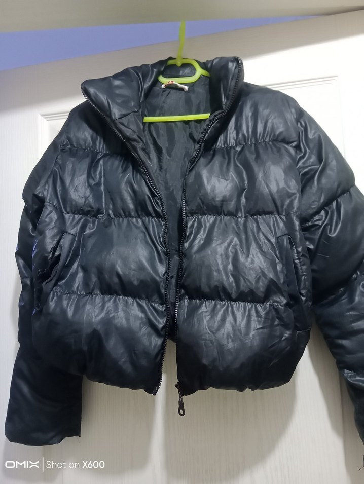 Kısa şişme mont - Görsel 3