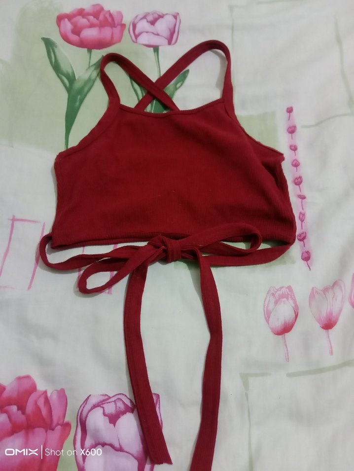 Bordo Askılı Crop Top - Görsel 5