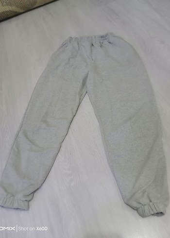 Gri cepli eşofman altı - Görsel 4