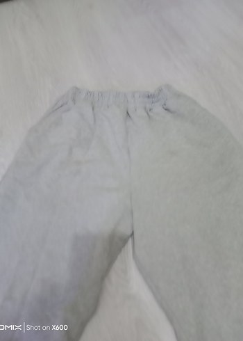 Gri cepli eşofman altı - Görsel 3