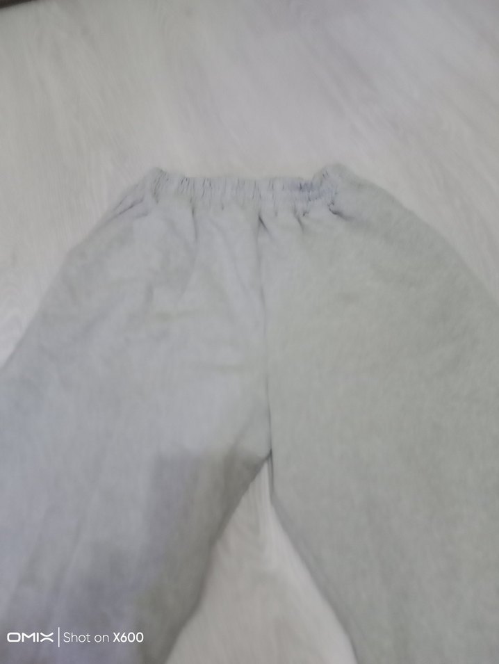 Gri cepli eşofman altı - Görsel 3