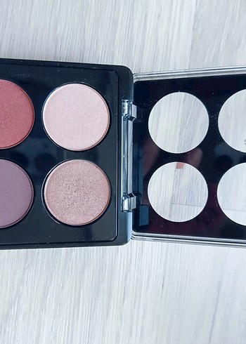 Flormar Göz Farı Paleti 4 Renk - Görsel 3