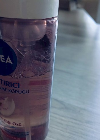 Nivea Canlandırıcı ve Yatıştırıcı Yüz Temizleme Köpüğü - Görsel 3