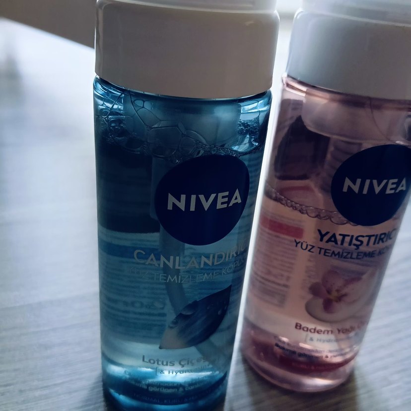 Nivea Canlandırıcı ve Yatıştırıcı Yüz Temizleme Köpüğü - Görsel 2