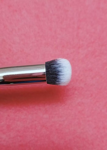 Makyaj Fırçası - Görsel 4