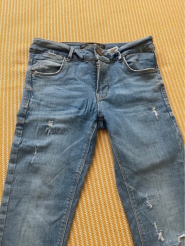 38 Beden mavi Renk ZARA kot pantolon