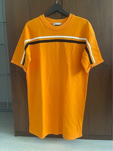 Bershka elbise