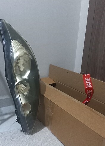 Ford fiesta araba farı