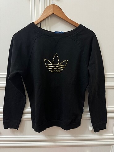 Adidas Sweatshirt