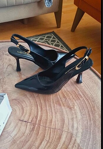 38 Beden Siyah Stiletto