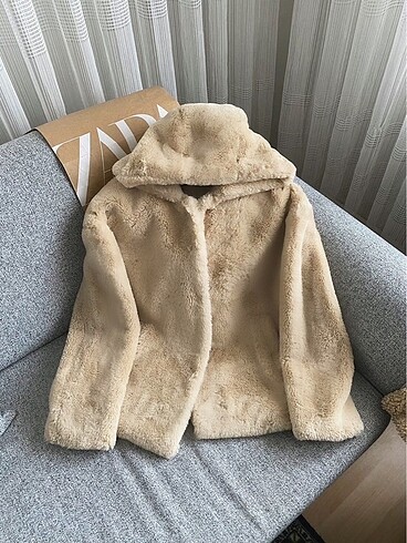 Zara peluş mont