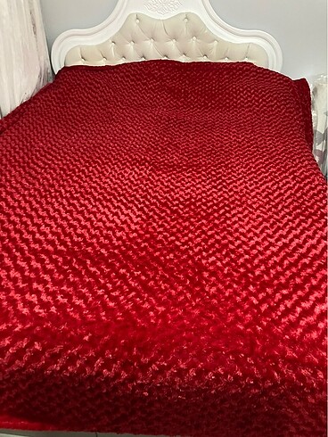 Peluş yatak örtüsü battaniye