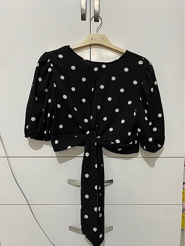 H&M H&M puantiyeli bluz