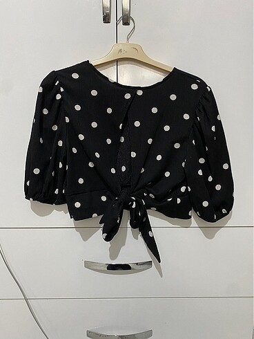 l Beden siyah Renk H&M puantiyeli bluz