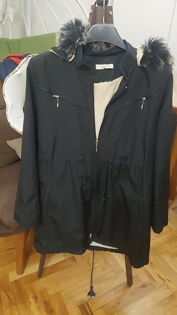 xl Beden İki defa giyildi urun sifir gibi 