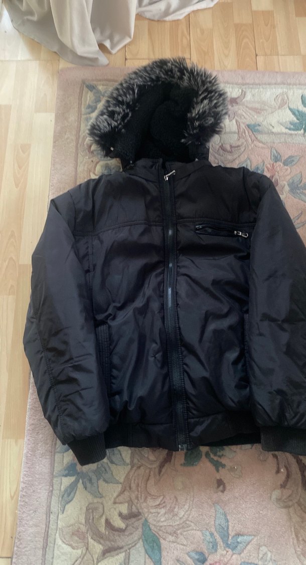 Siyah Kürklü Kadın Kışlık Mont - Görsel 2