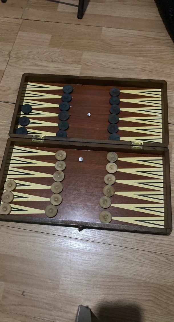 Kahverengi Ahşap Tavla Takımı - Görsel 4