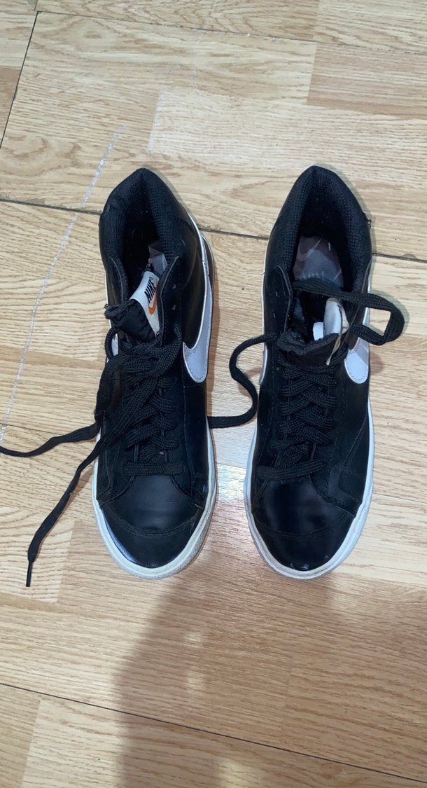 Siyah Bağcıklı Düz Taban Kadın Spor Ayakkabı - Görsel 2