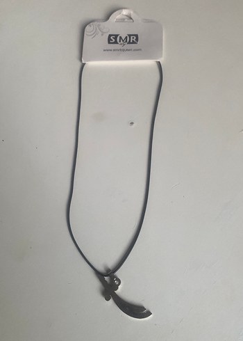 Gri Yılan Desenli Püsküllü Uzun Kolye - Görsel 5