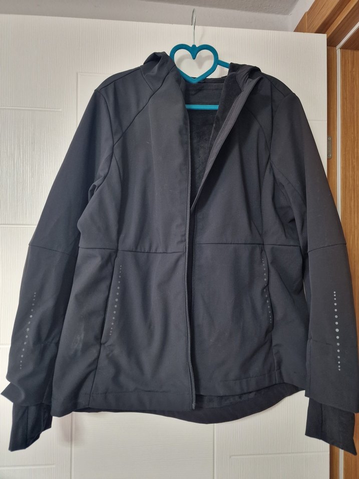 Fermuarlı Siyah Kadın Spor Ceketi - Görsel 5