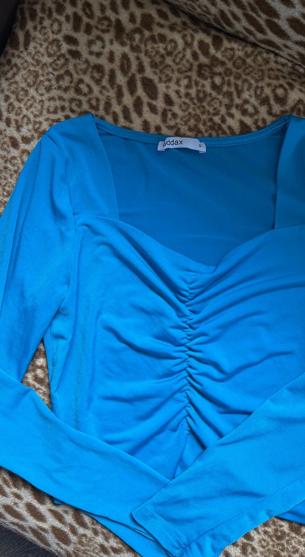 Mavi V Yaka Drapeli Kadın Bluz - Görsel 2