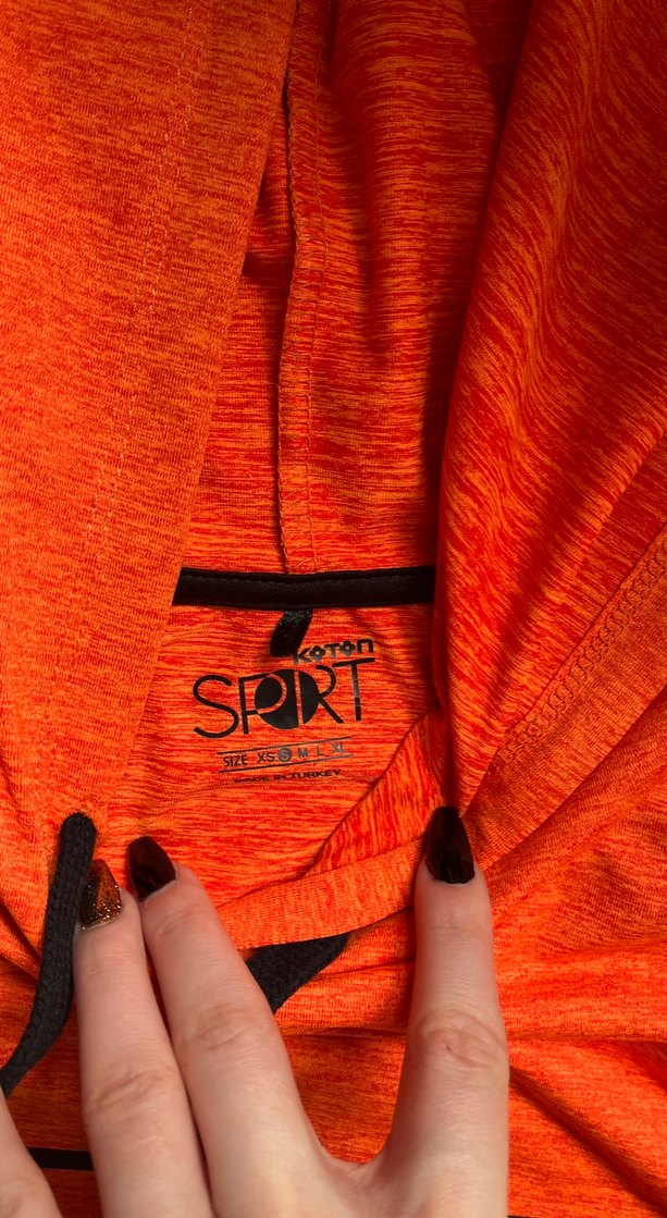 Turuncu Kapüşonlu Baskılı Kadın Sweatshirt - Görsel 2