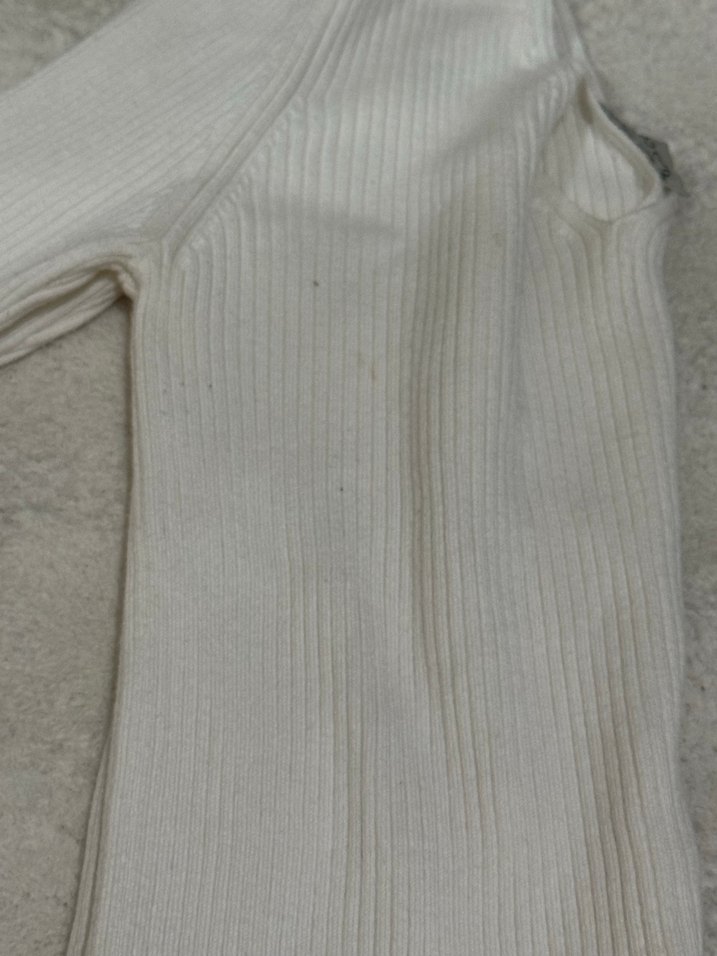 Beyaz Kadın Boğazlı Fitilli Triko - Görsel 2