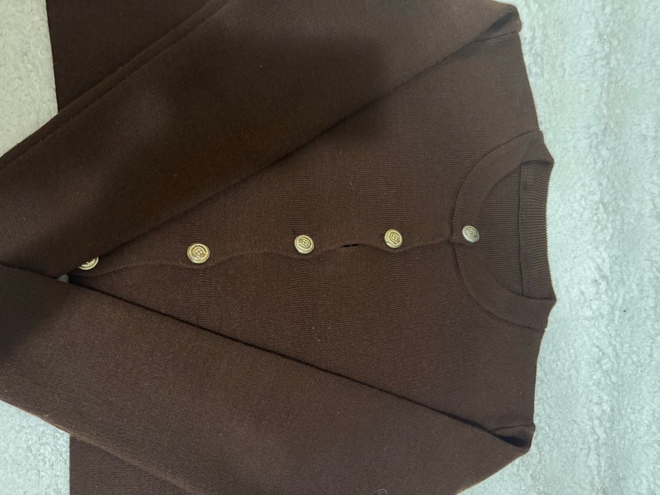 Düğmeli Kahverengi Kadın Yün Hırka - Görsel 2